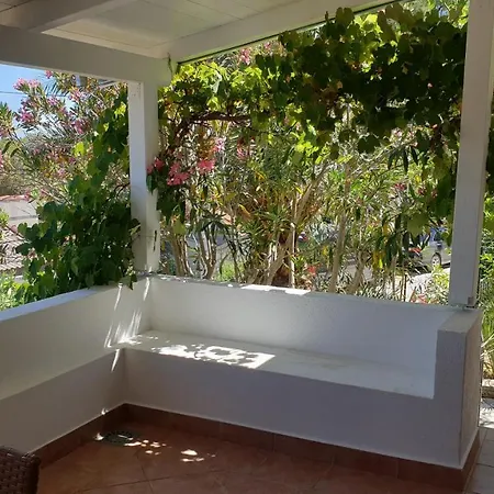 Stina アパート *